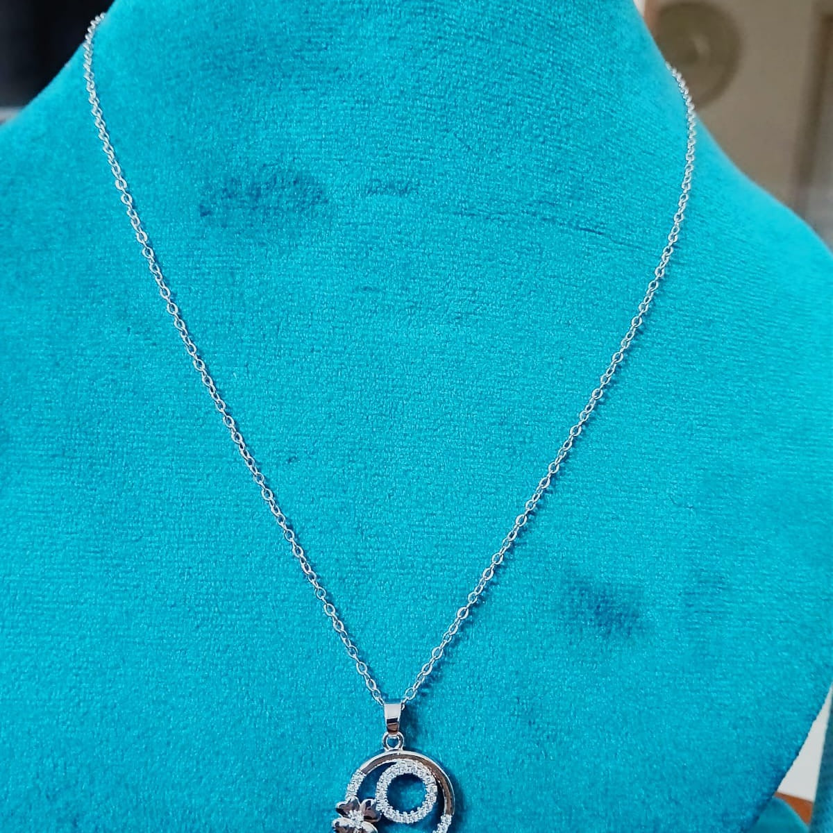 Silver necklace with a pendant
