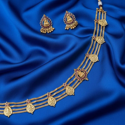 Gold necklace and earrings 
