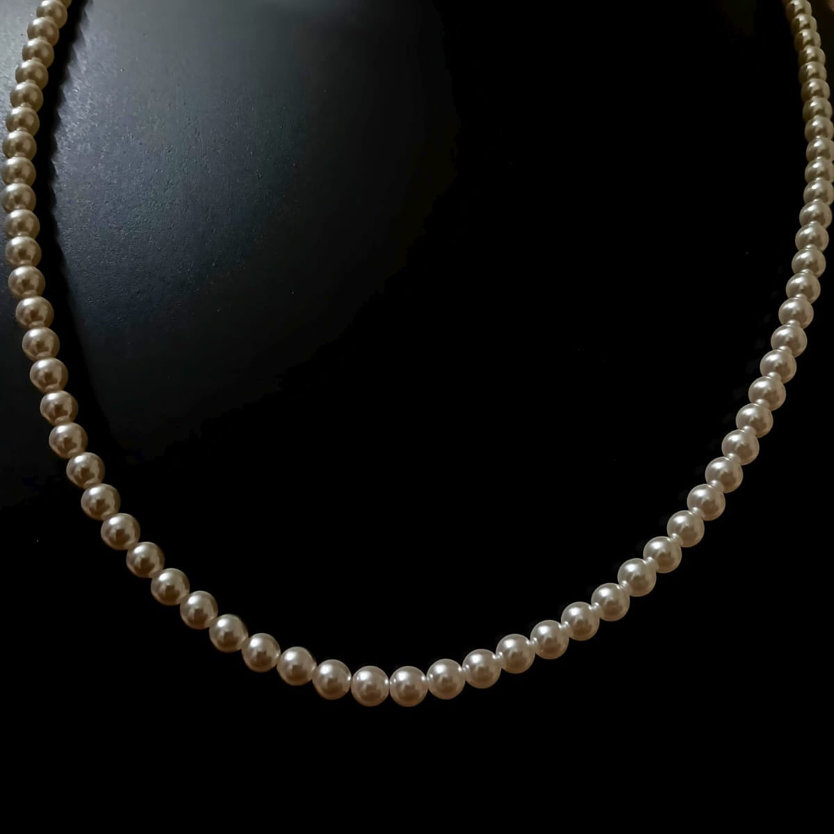 Pearl necklace