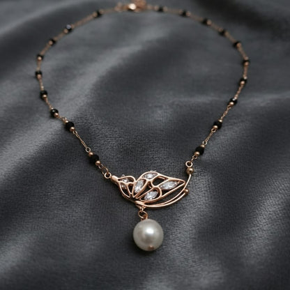 Copper Shade Leaf and Pearl Necklace