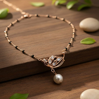 Copper Shade Leaf and Pearl Necklace