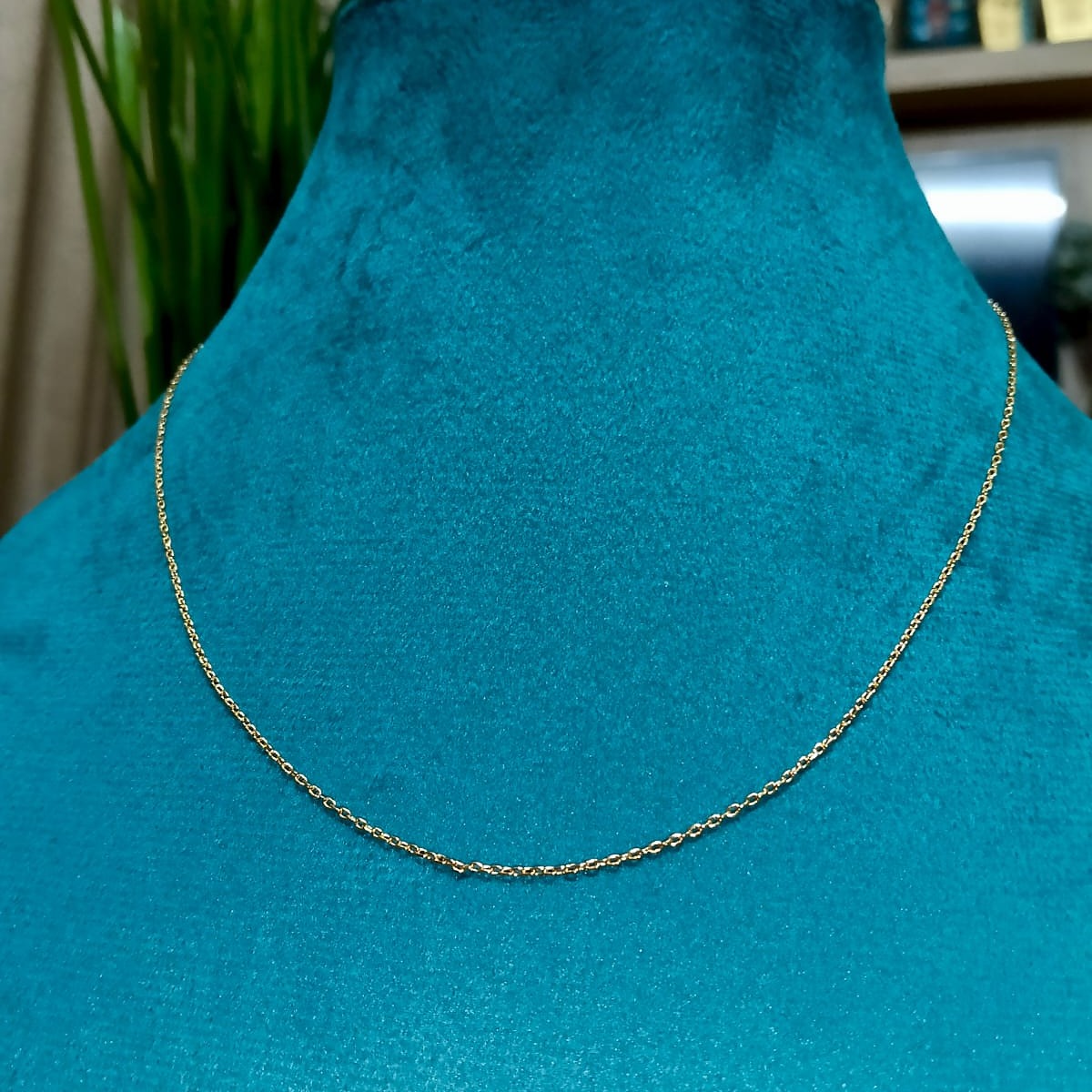 Minimalist Gold Link Chain Necklace