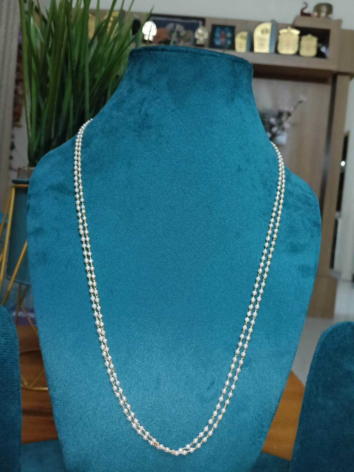 Double-Strand White Pearls Necklace