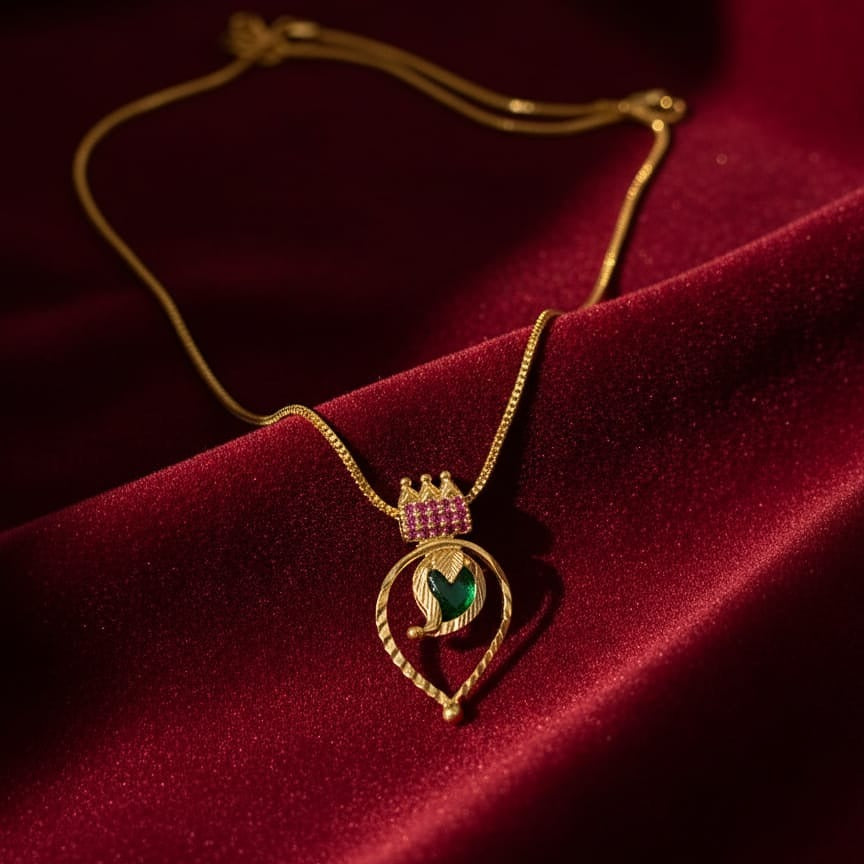 Gold necklace with a pendant