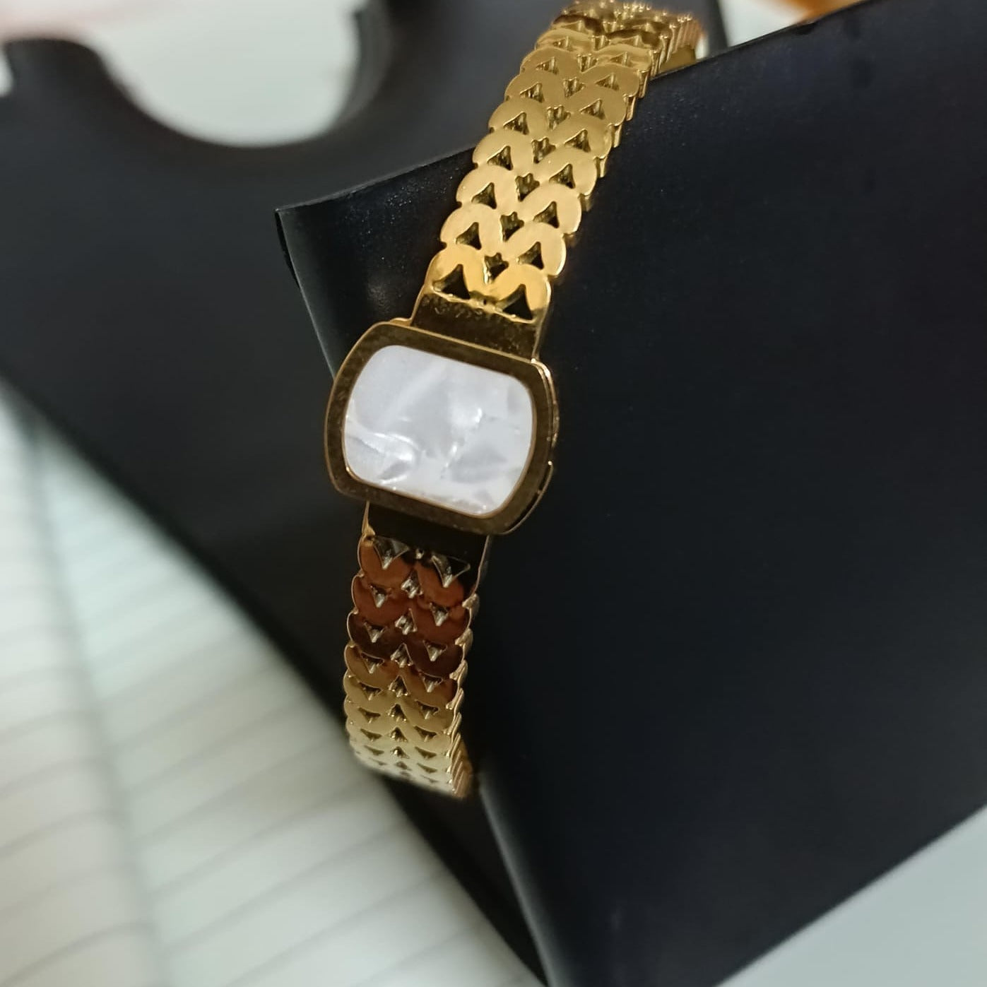 Gold-Tone Bracelet with Mother-of-Pearl Face