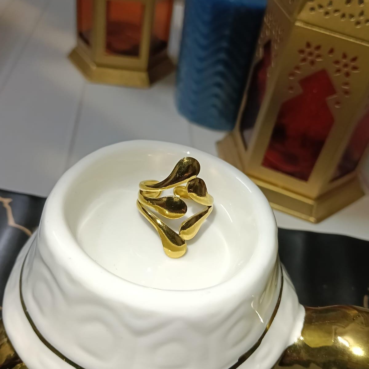 Gold-Toned Abstract Leaf Wrap Ring