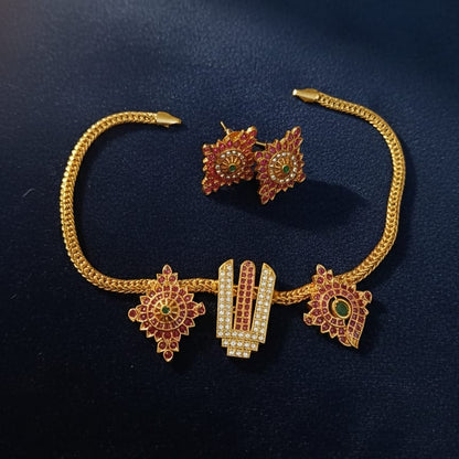 Gold jewelry set with earrings