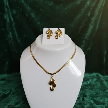 Modern Gold Set Necklace and Earrings
