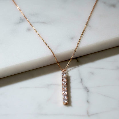 Rose gold necklace with a diamond pendant 