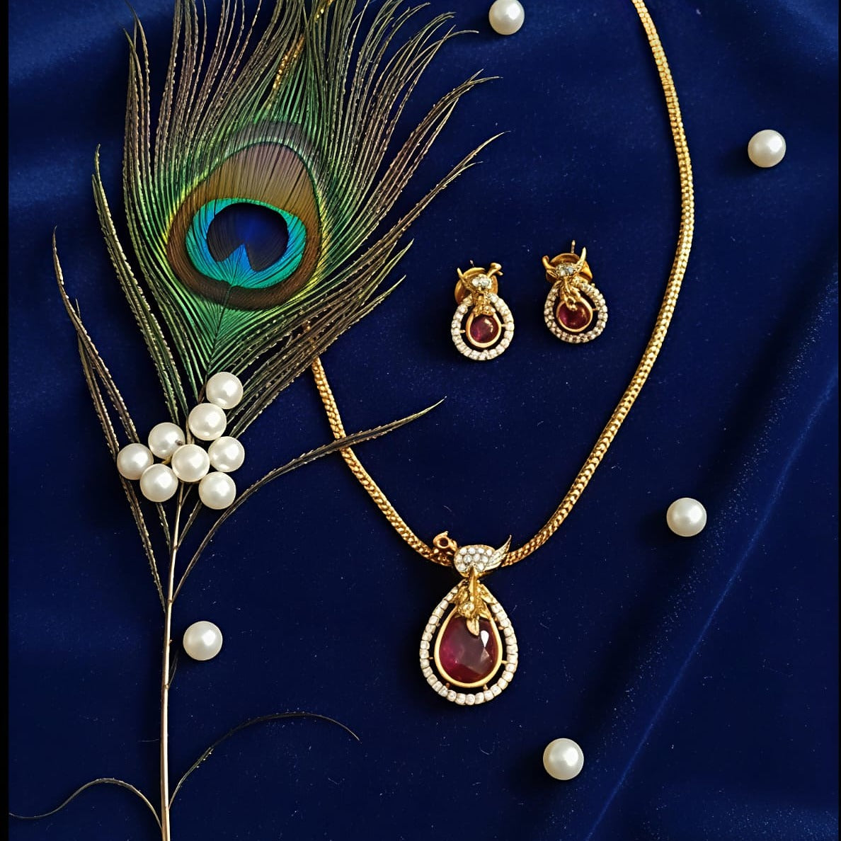 Teardrop Necklace Set