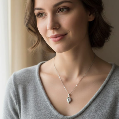 Elegant Solitaire Pendant Necklace