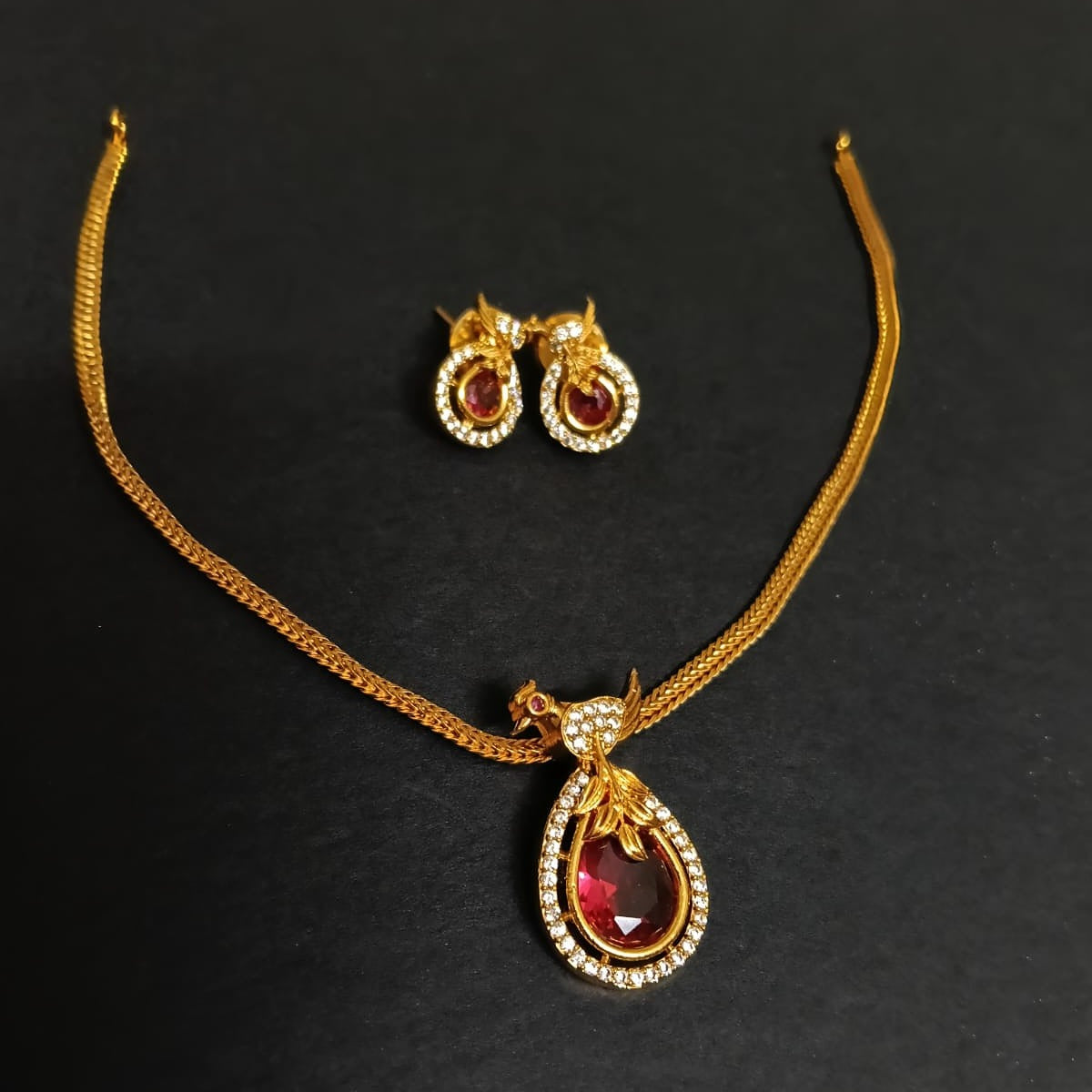 Teardrop Necklace Set
