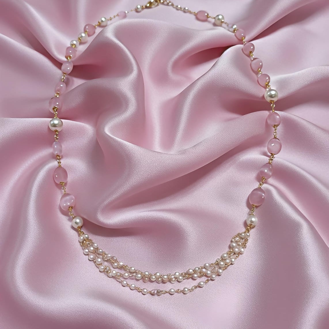 pink and white beads necklace